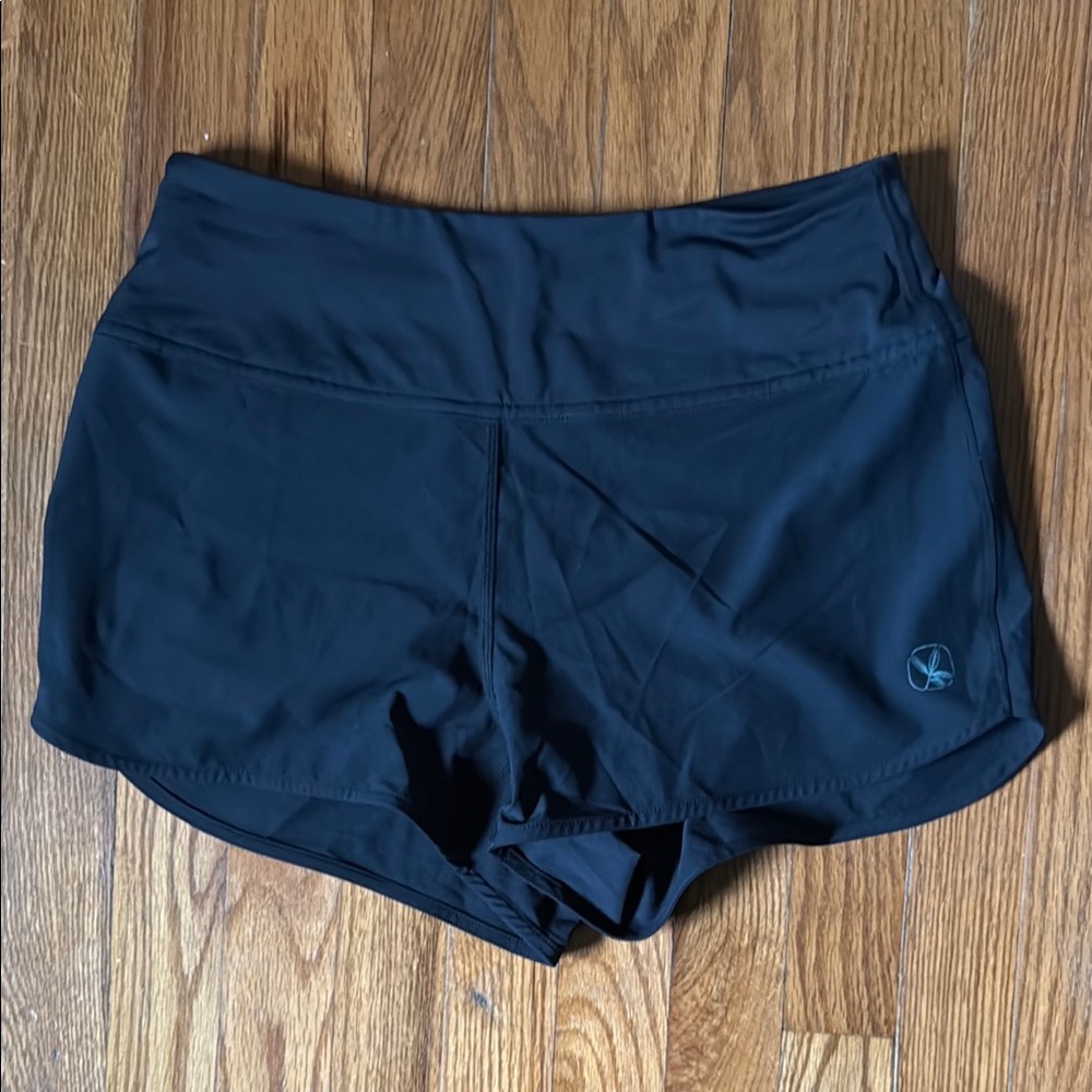 Women's carve designs Athletic Shorts